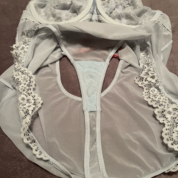 La Vie en Rose - Lingerie Lace Body Suit - Picture 9 of 9